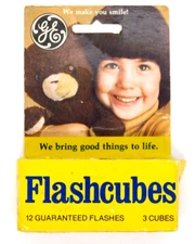 GE Camera Flashcubes 3 Cubes 12 Flashes NOS General Electric Untested Vtg