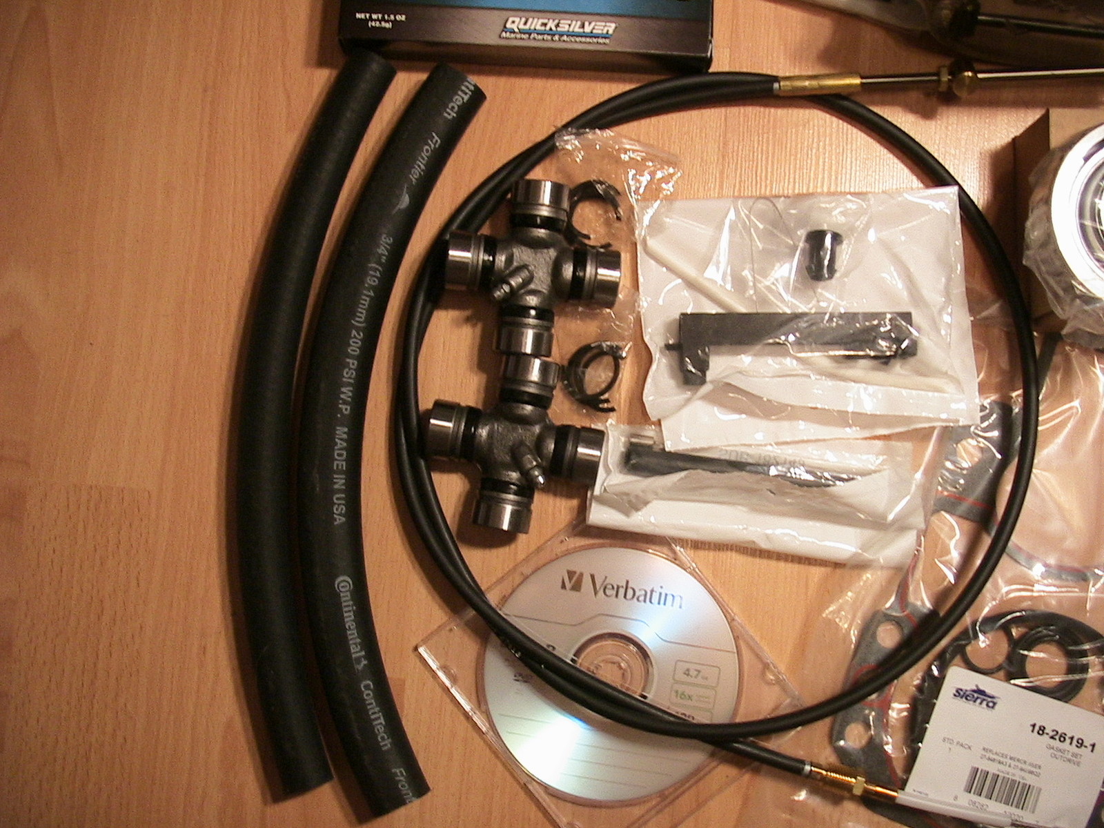 Shift Cable + Bellows Transom Kit Mercruiser Alpha 1 Universal Joints