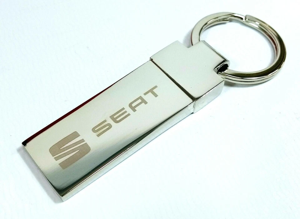 Seat Gym Bag Gift Set Towel 500ml Bottle Keyring Sports Red SEAT AUTOMOTIVE - Image 2 of 4