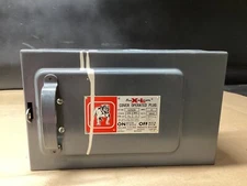 Bulldog ITE BUSTRIBUTION COVER OPERATED PLUG XLP422N 60A 3 Phase #111F116PR6*CO