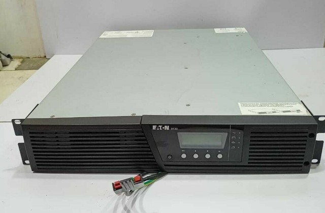 Eaton PW9130i3000R-XL2U 3000VA 9AC outlet(s) Montaje en rack o Montaje ...