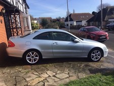Mercedes CLK220 CDi Avantgarde A (2006) Diesel.Coupe Automatic Gearbox. VGC.