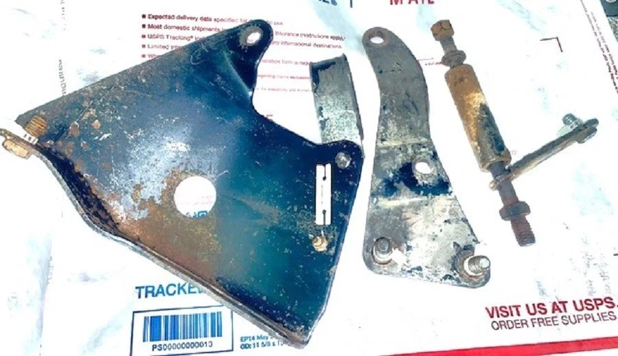 SS402,SS454 1970 Chevy BB soportes alternador GM original 15 piezas Foto 2 de 3