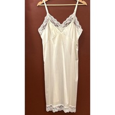 Vintage 60s White Angelcore Full Slip Coquette Cottagecore Bridal 38 Lingerie