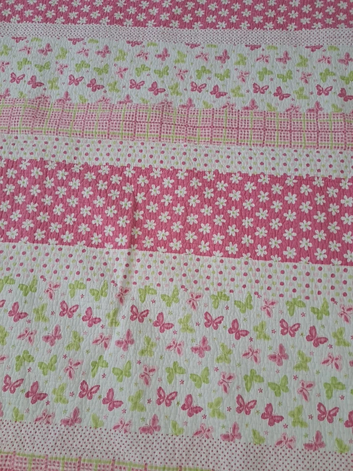 Edredón Cynthia Rowley Mariposa/Flor Rosa y Verde 82"×84" Foto 4 de 4