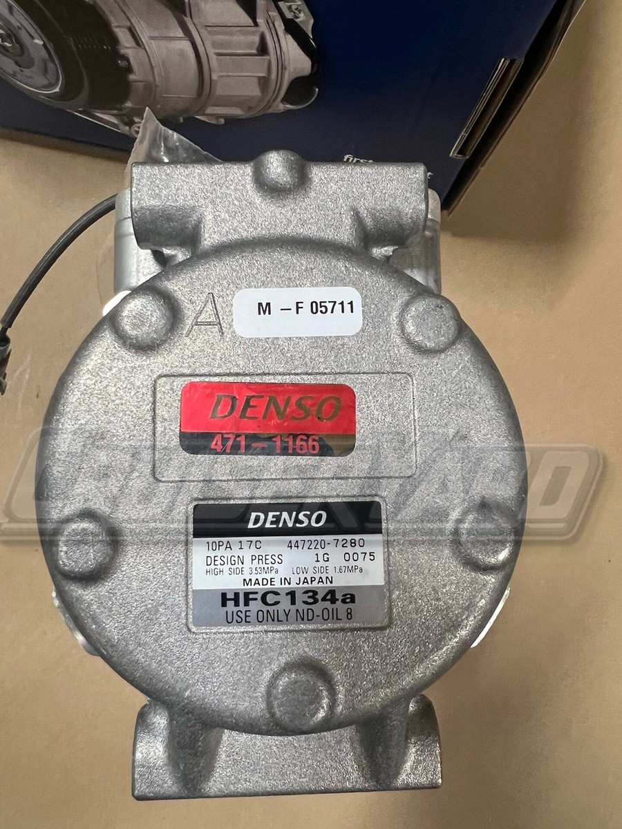 New Toyota Land Cruiser Denso FZJ80 AC Compressor w/ Clutch 88320