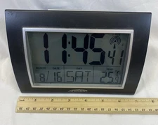 Black Atomix 7” Battery Powered Desk / Bedroom Alarm Clock School Classroom RV