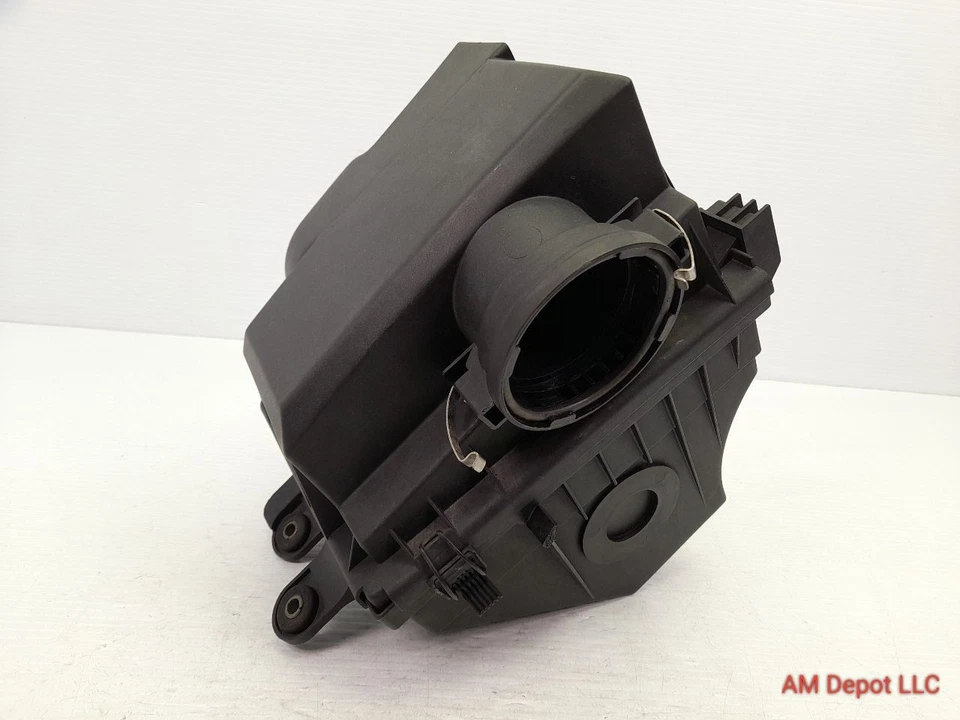 BMW 323i 323xi 328i 2000 2,5 M52 E46 filtro de aire caja silenciador de admisión Foto 3 de 4