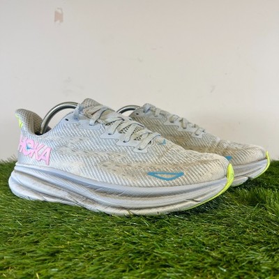 Hoka One One Turnschuhe Größe 8 Damen grau weiß Clifton 9 Walking Laufschuhe
