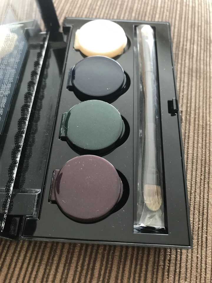Make Up For Ever 4 Waterproof Cream Color Palette — Black Tango — New  - Image 2 of 4