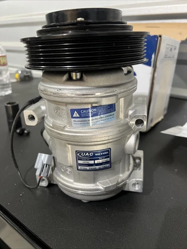 A/C Compressor-10s20c Compressor Assembly UAC CO 10736C