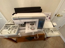 Janome MC9450 QCP Sewing Machine w/ExtTable-Only used for Trng Class Model 865C