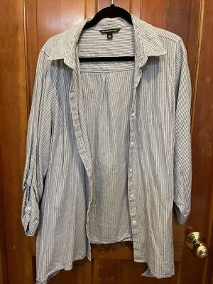Zac & Rachel Women 2X button up Top