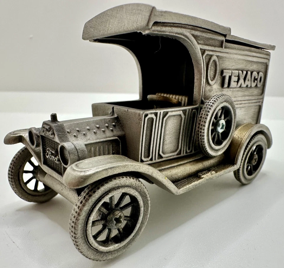 Limited Edition 1913 Ford Model T Delivery Van Fine Pewter Limited Edition - Image 2 of 4