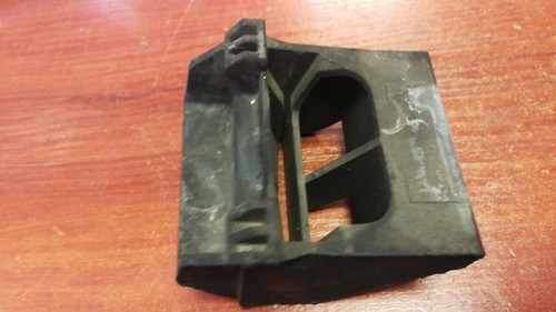 BMW 5 6er E60 E61 E63 E64 Kühlerhalterung unten 7542517