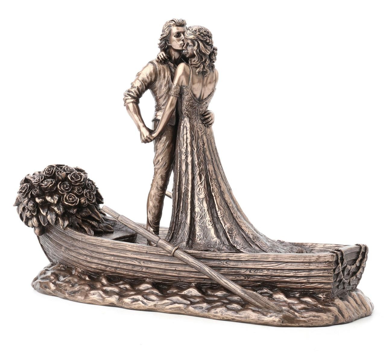 Love Boat Couple Lovers Bronze Figurine