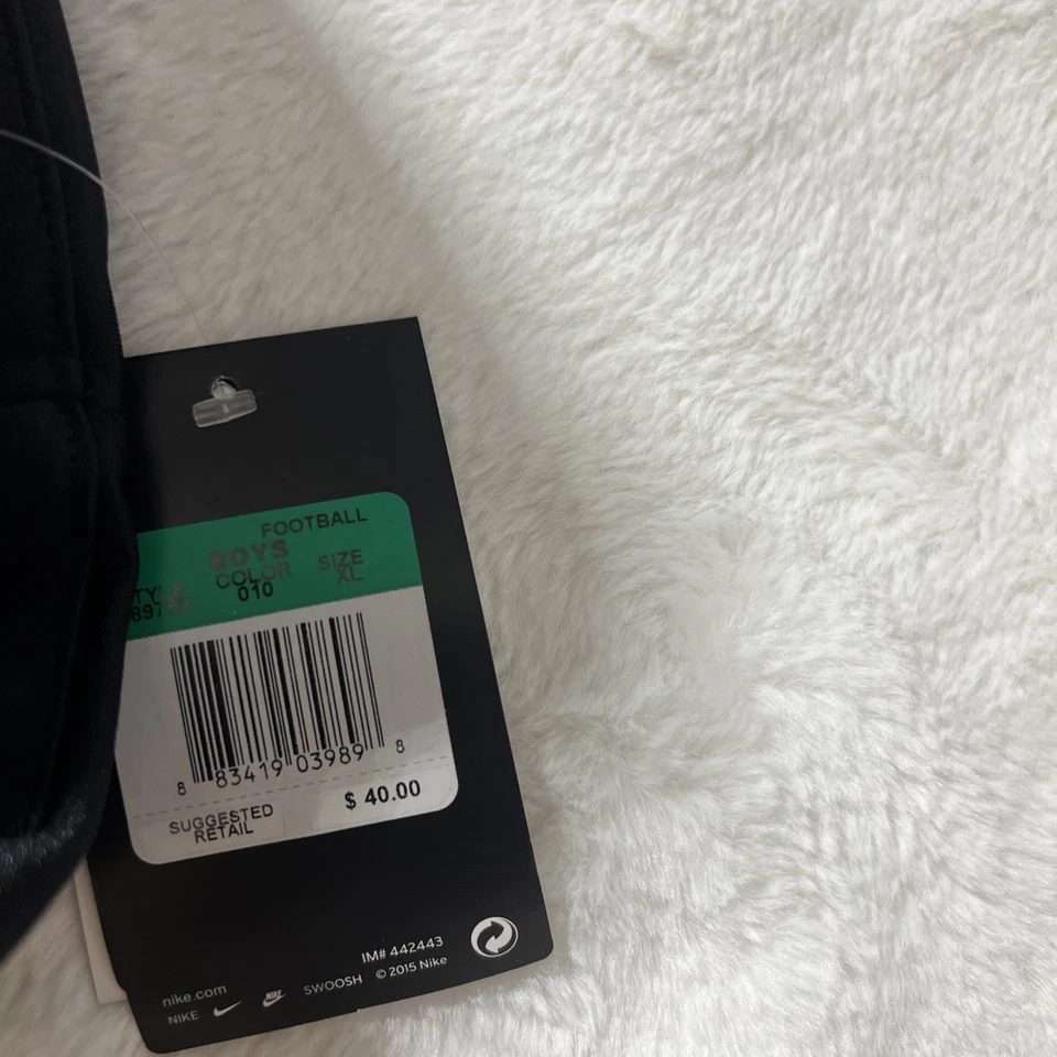 NWT NIKE BOYS FOOTBALL BLACK ATHLETIC PANTS STYLE 789750 SIZE X/LARGE $40 - Image 3 of 4