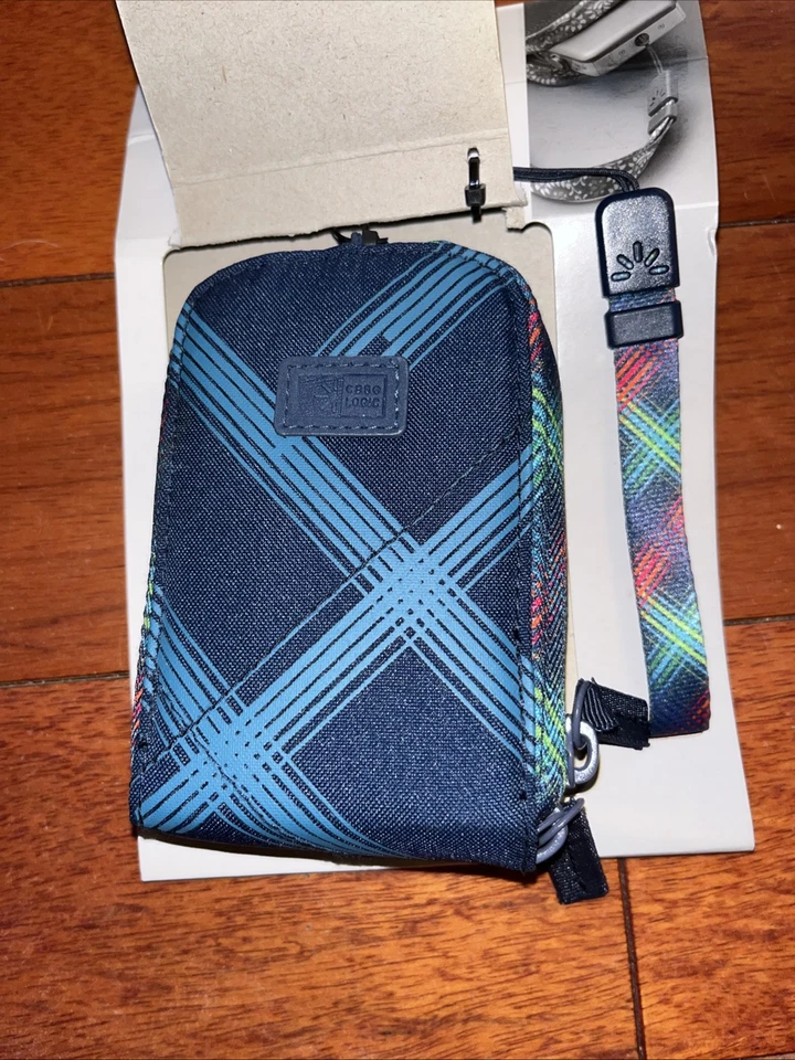 Case Logic Camera Case Blue Plaid With Strap 4.5”x3” Brand New-V!! - Image 2 of 3