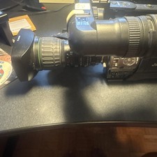 JVC GY-HM750U ProHD Compact Shoulder Solid State Camcorder w/ Canon 14x lens