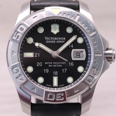 Victorinox Swiss Army Mens Watch Stainless Steel Dive Master 500