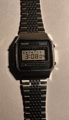 Digital Pulsar Alarm Chronograph LCD Watch Vintage