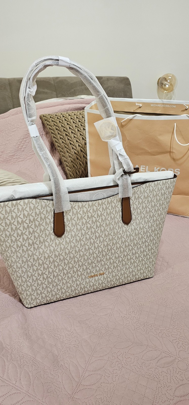 Michael Kors Arden Tote Vanilla – NUOVA con shopper – Idea regalo