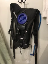 Camelbak Slim Backpack Used blue black with bladder 1 pocket & elastic cords