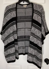 AVA COUTURE SWEATER BLACK WHITE  SIZE M  OPEN FRONT SHAWL WRAP  100% COTTON EUC