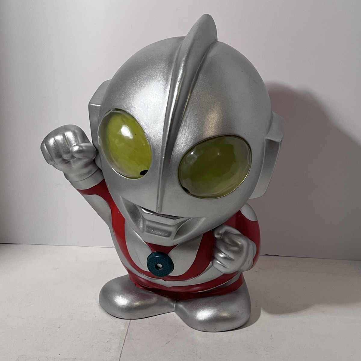 90sウルトラマン貯金箱 RUNA製 ウルトラマン】ウルトラ様貯金箱 希少品