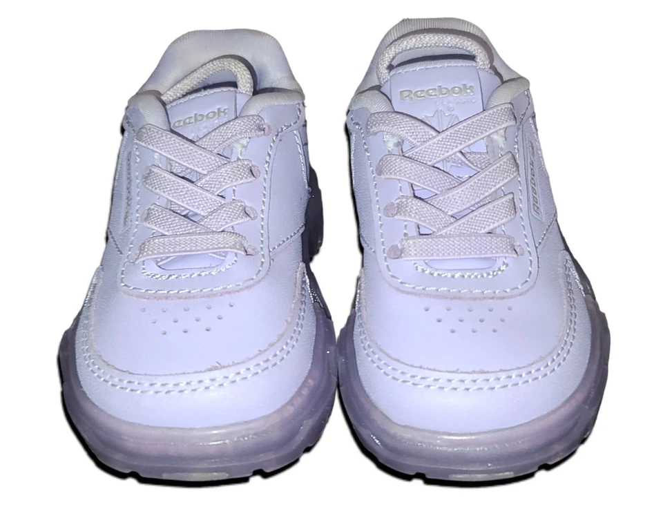 Zapatillas moradas REEBOK x Cardi para niñas talla 4 Foto 2 de 4