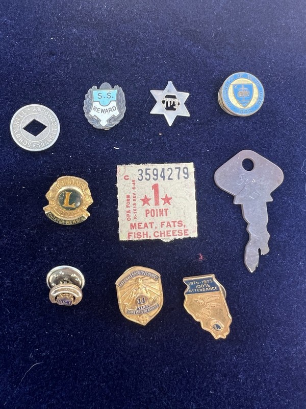 Vintage Junk Drawer Lot Of 10 Various Smalls Collectibles