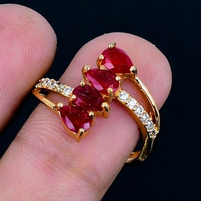 Ethno-Ring Kaschmir roter Rubin 18 K vergoldet Edelstein UK-Größe verstellbar