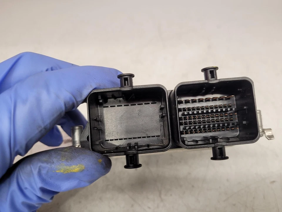 KTM 390 DUKE ECU 2016 - Immagine 3 di 4