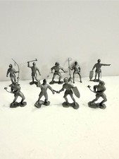 Set of 9 Vintage Louis Marx  Co. Plastic Knights   1965 Castle Playset Figures