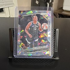 Panini 2025 Prizm WNBA Chelsea Gray Las Vegas Aces Cracked Ice #111