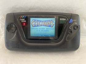 SEGA Game Gear Handheld Console *Screen Working* with 4 cartridge games.