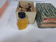 Vintage PFLUEGER SPEEDE REEL OIL No. 379 Glass Bottle