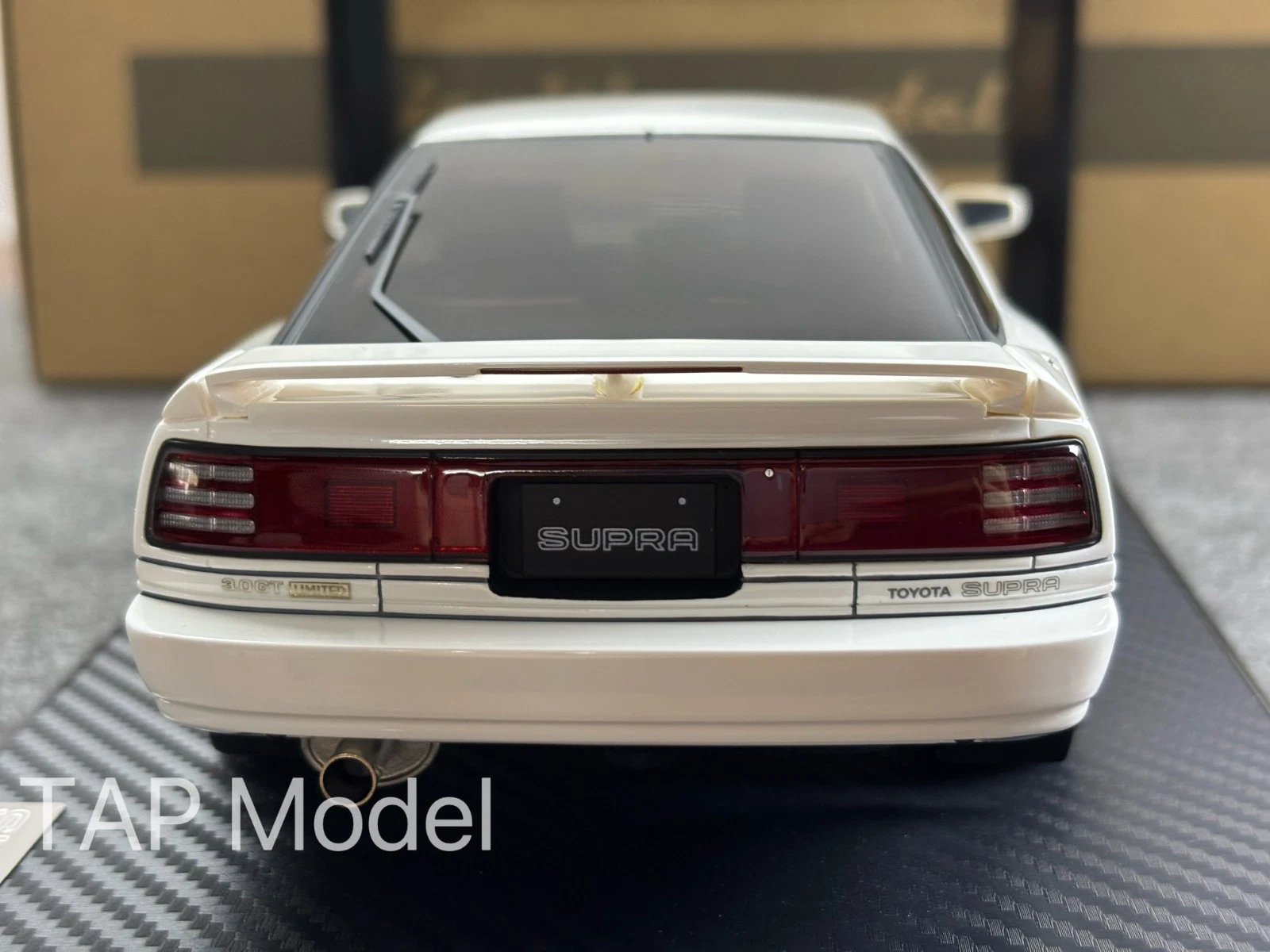 Ignition Model 1/18 Toyota Supra 3.0GT LIMITED (MA70) White JDM