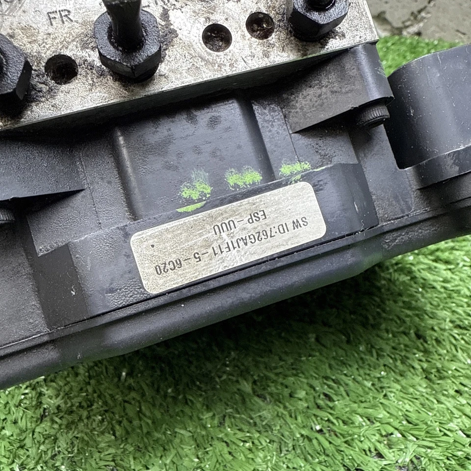 2007-2009 KIA Rondo ABS антиблокировочный тормоз насос модуль в сборе 58920-1D400 - Изображение 4 из 4