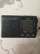 New FM TV MW/SW1-7 9 BAND RECEIVER RADIO PORTABLE FREQUENCY: 76-108MHz 1-5 CH