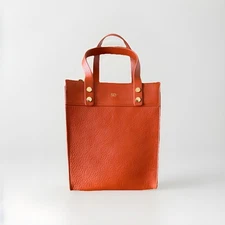 Mark And Graham Essential Leather Wine Tote NWOT