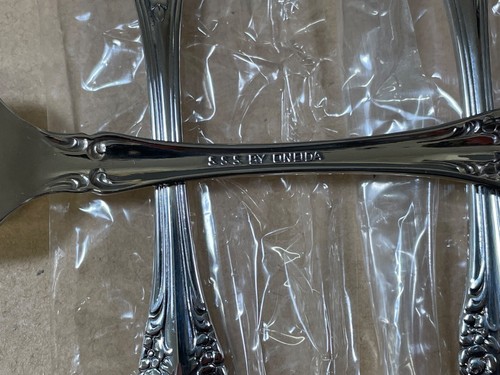 NEW 4PC ONEIDA RENOIR PEMBROOKE STAINLESS SOUP SPOON FLATWARE LOT USA - Picture 4 of 4