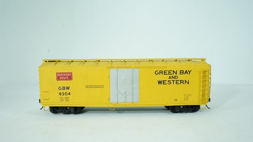 All-Nation Line O Scale 2-Rail Green Bay & Western Plug Door Box Car #9304 W20 - Picture 5 of 13