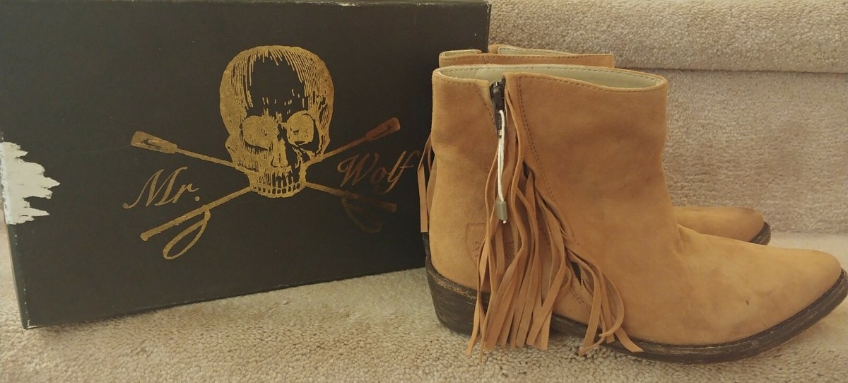 Wolf Tan Distressed Suede Fringe Western Side Zip Ankle Boot