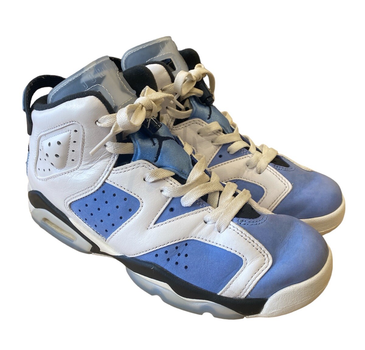1086) Nike Air Jordan 6 Retro UNC University Blue 384665-410 Youth
