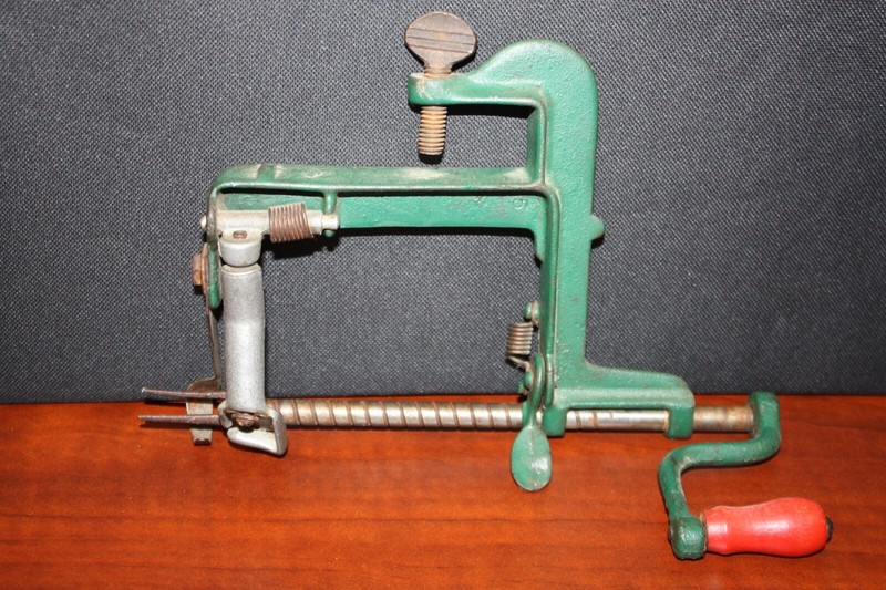 Vintage WHITE MOUNTAIN Apple Peeler Corer Slicer ~ GOODELL CO. ~ USA