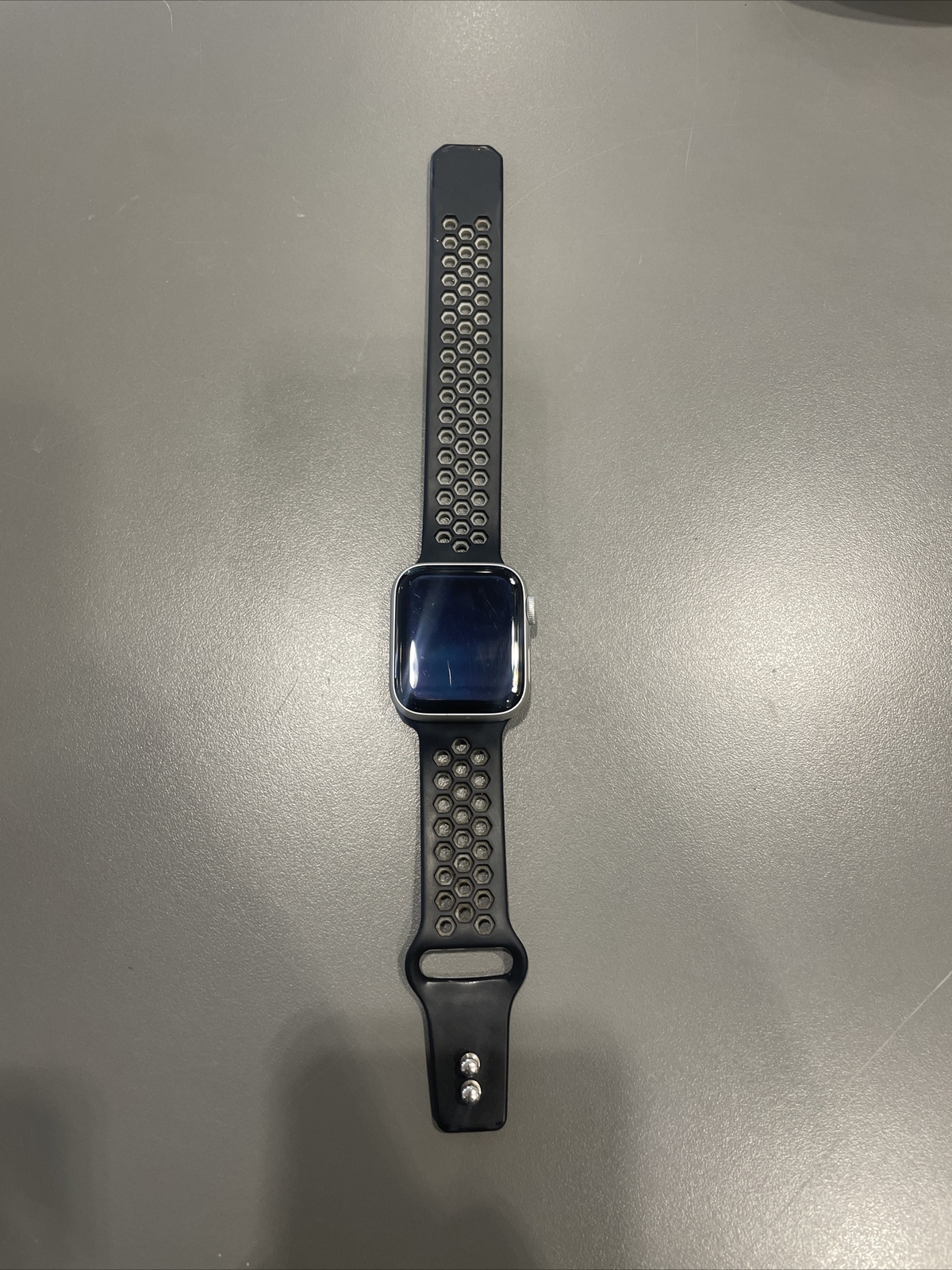 Apple Watch SE 2nd Gen 40mm GPS Smartwatch-image