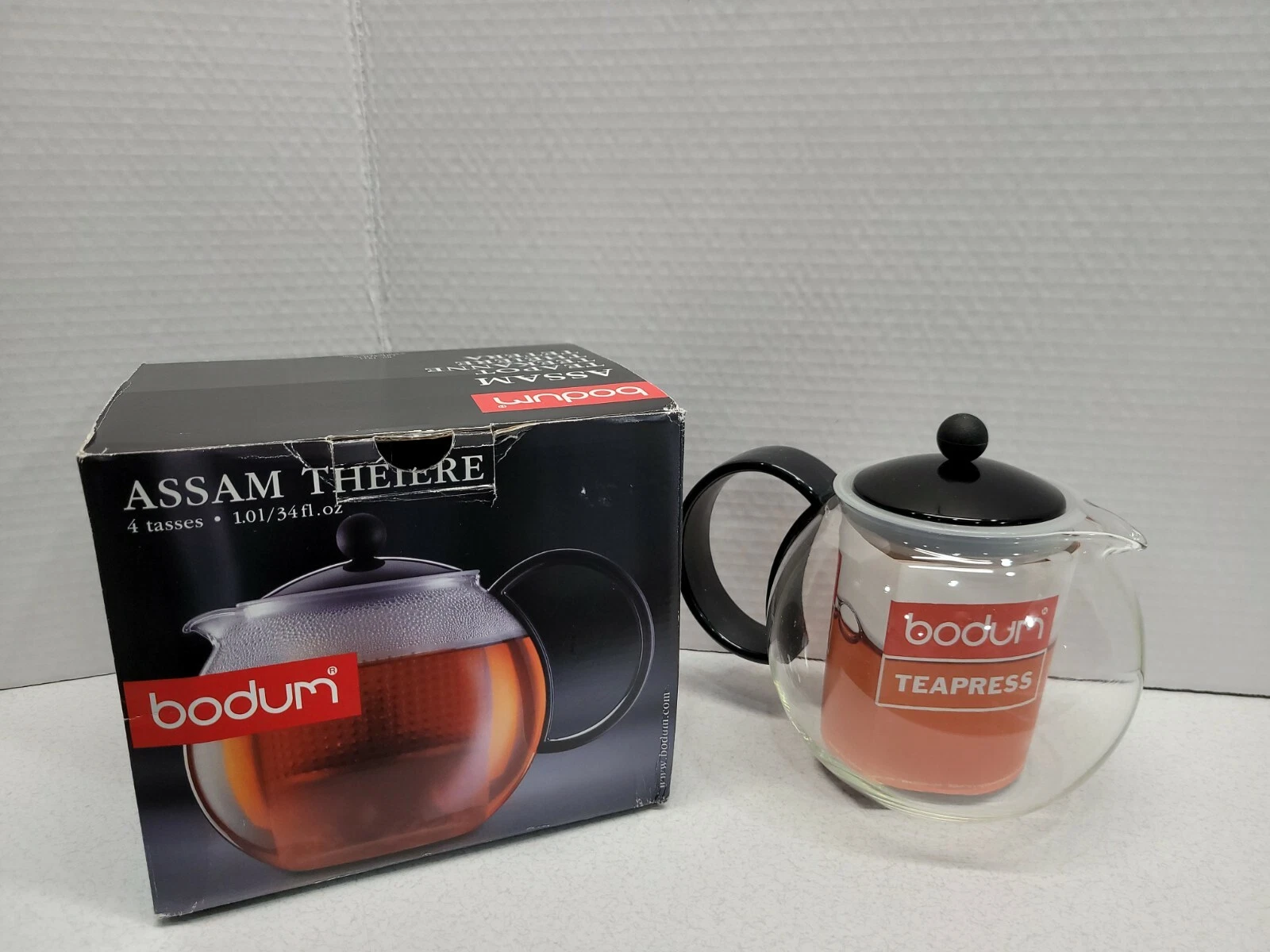 Bodum Assam Teapot Teapress Glass 6" Tall Black Lid New in Box