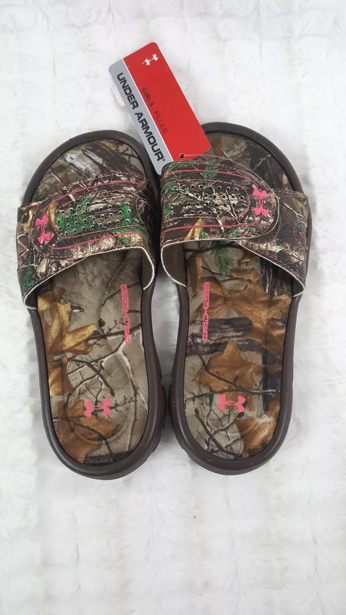 Under armour sale camo flip flops