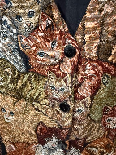 Vintage Casual Corner Woman & Co Cat Print Tapestry Vest 3 Button Sz 1X RARE - Picture 2 of 4